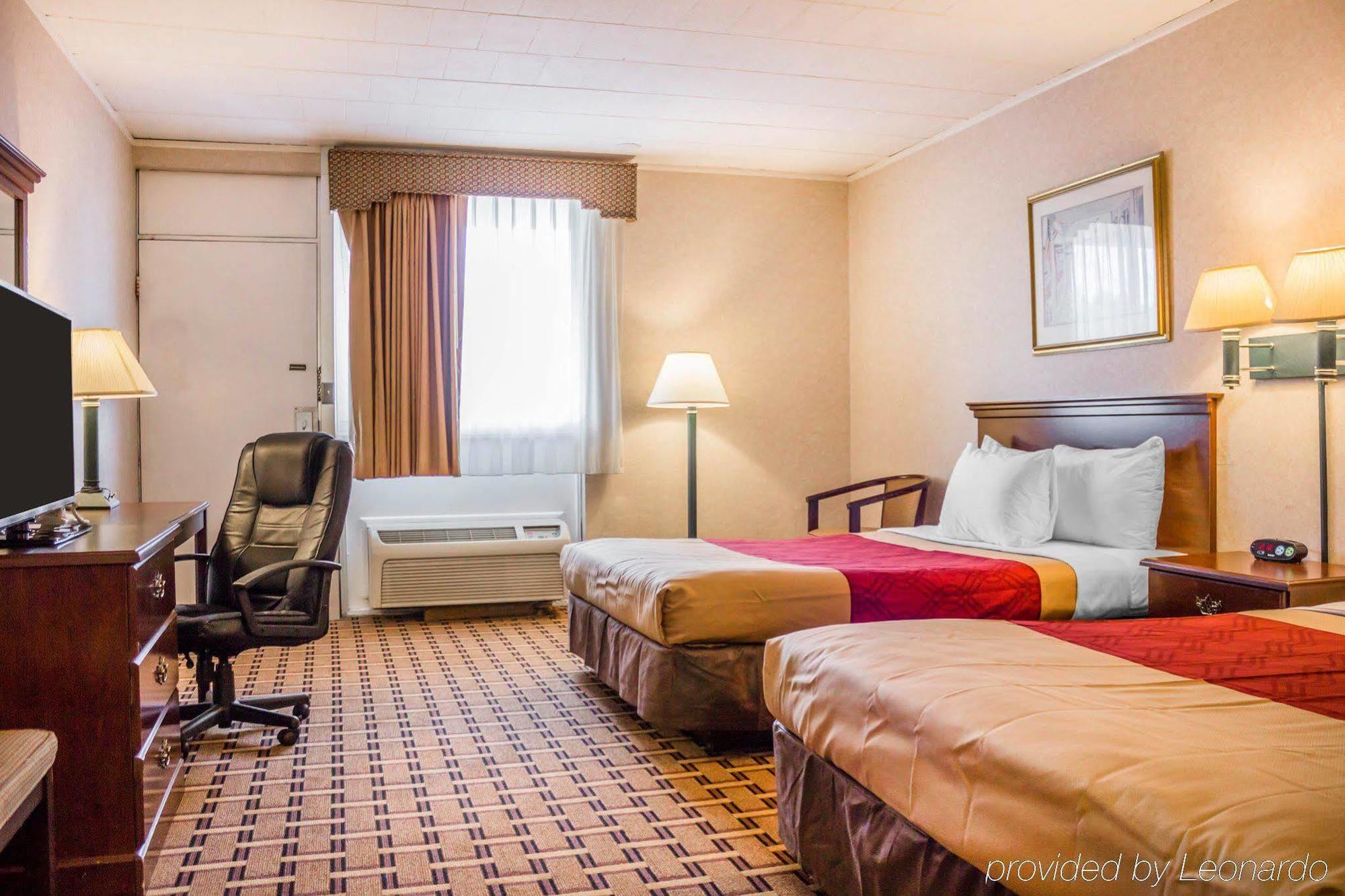 Rodeway Inn Mystic Exteriér fotografie